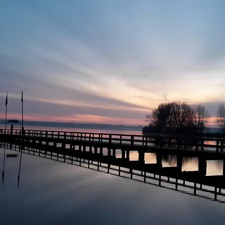 Yachthafenblick Бад-Цвишенан